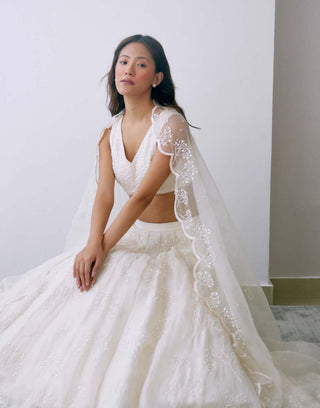 Lavanya Ahuja-Ivory Organza Lehenga Set-INDIASPOPUP.COM