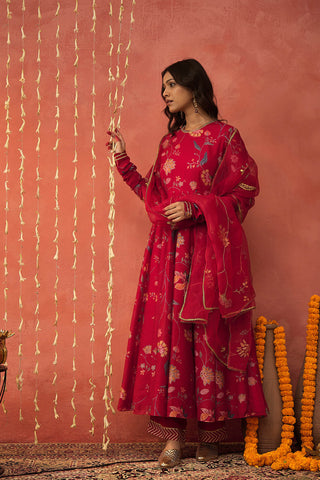 Red Kalyani Chintz Anarkali Set by Shivani Bhargava available on Indiaspopup.com