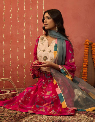Red Shree Chintz Chanderi Kurta Set by Shivani Bhargava available on Indiaspopup.com