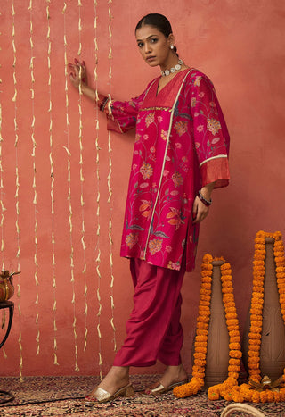 Red Rati Chintz Chanderi Short Kurta And Dhoti by Shivani Bhargava available on Indiaspopup.com