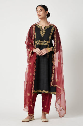 Payal Pratap-Black Wine Ishtar Embroidered Kurta Set-INDIASPOPUP.COM