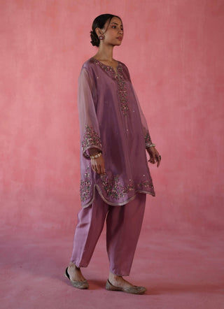 Kewra Plum Kurta Set by Begum Pret available on Indiaspopup.com