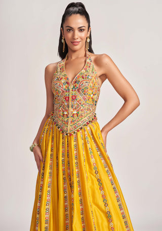Tamanna Punjabi Kapoor-Yellow Embroidered Corset And Skirt-INDIASPOPUP.COM
