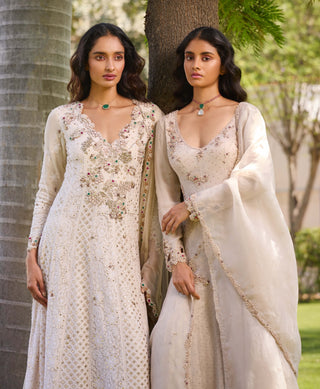 Aliza Kalidar Kurta And Sharara Set by Dolly J, available on Indiaspopup.com