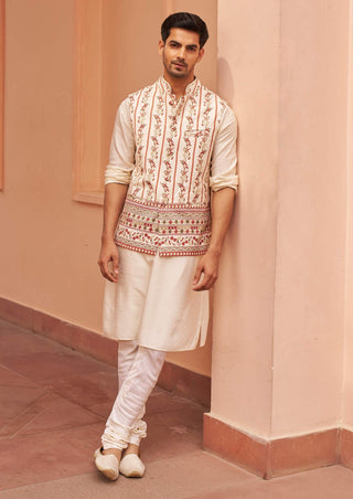 Chhavvi Aggarwal Men-Ivory Kurta Set And Printed Bundi-INDIASPOPUP.COM
