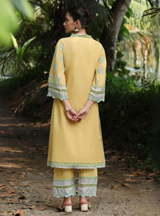Arasi yellow embroidered kurta set