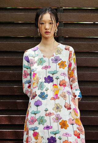 Flora Ivory Kurta And Pants by Nautanky, available on Indiaspopup.com
