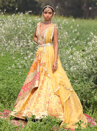 Yellow Banarsi Pattern Lehenga Set by Aditi Gupta available on Indiaspopup.com