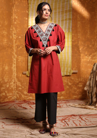 Shivani Bhargava-Maroon Embroidered Tunic And Pants-INDIASPOPUP.COM