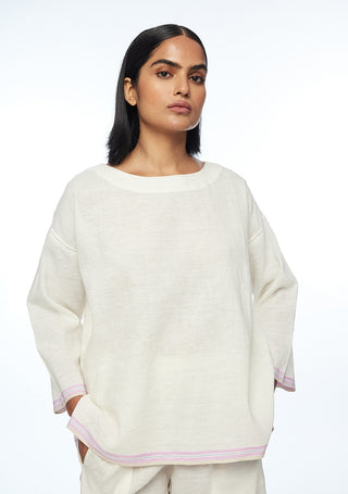 Zuvandica ivory oversize top