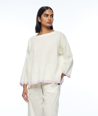 Zuvandica ivory oversize top