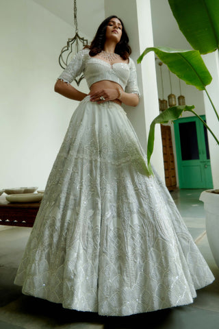 Aab White Embroidered Lehenga Set by Moledro available on Indiaspopup
