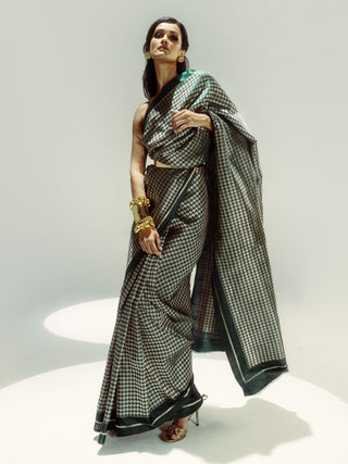 Emerald City Sari With Unstitched Blouse Piece by Ekaya available on Indiaspopup.com