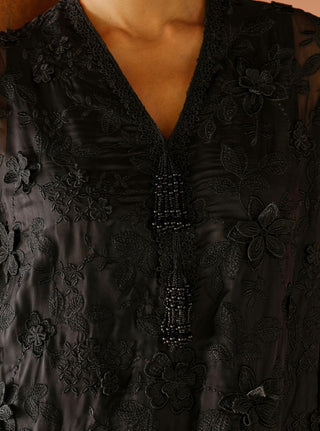 Uma black embroidered kurta set