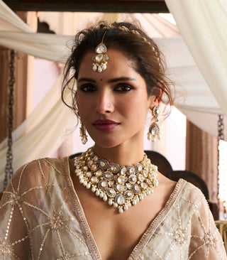 Dhriti white polki necklace set