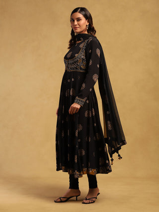 Black Madhura Kurta Set by Ritu Kumar available on Indiaspopup