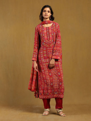 Red Peru Kurta Set by Ritu Kumar available on Indiaspopup