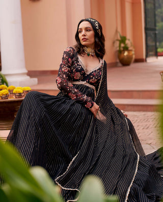 Chhavvi Aggarwal-Black Embroidered Anarkali And Dupatta-INDIASPOPUP.COM