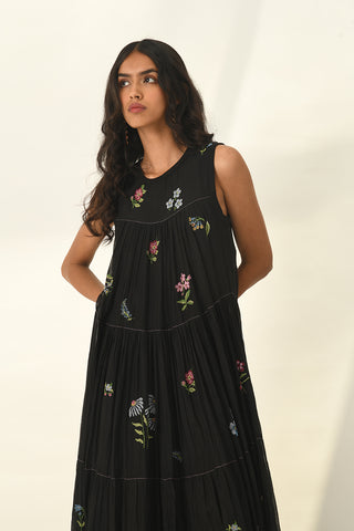 Glabrifolia black embroidered dress