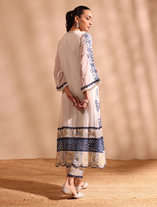 Valara white embroidered kurta set