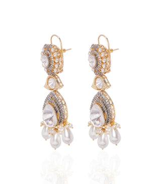 Dhriti white polki necklace set