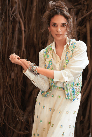 Gopi Vaid-Amara Jacket And Flared Pant Set-INDIASPOPUP.COM