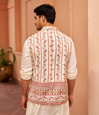 Chhavvi Aggarwal Men-Ivory Kurta Set And Printed Bundi-INDIASPOPUP.COM