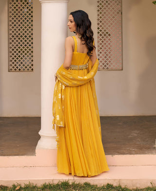 Chhavvi Aggarwal-Yellow Lurex Anarkali And Dupatta-INDIASPOPUP.COM