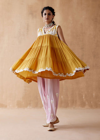Aman Takyar-Mustard Floral Embroidery Kurta And Pants-INDIASPOPUP.COM