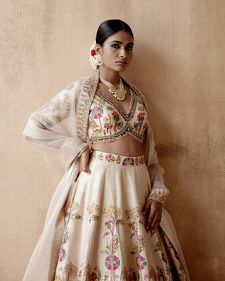 Aman Takyar-Ivory Green Floral Embroidery Lehenga Set-INDIASPOPUP.COM