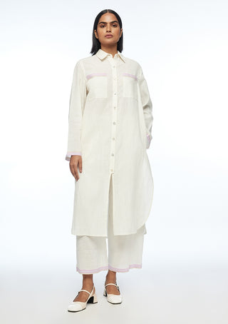 Moyesii ivory front open tunic