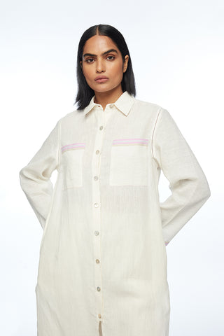 Moyesii ivory front open tunic