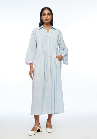 Nitida powder blue pleated tunic