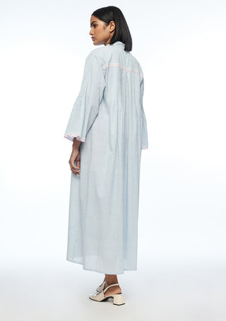 Nitida powder blue pleated tunic