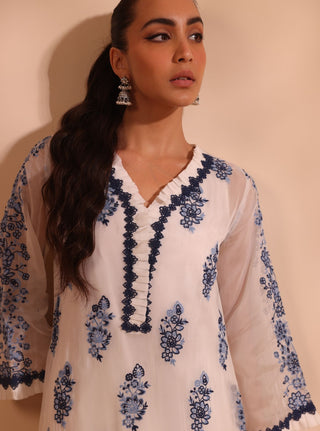 Valara white embroidered kurta set
