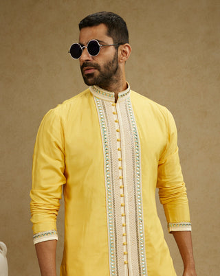Sva By Sonam And Paras Modi Men Yellow Dandelion Front Open Embroidered Kurta And Pants available on indiaspopup