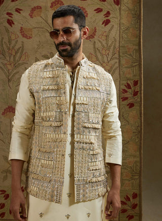 Sva By Sonam And Paras Modi Men Ivory Magnolia Cream Embellished Bundi available on indiaspopup