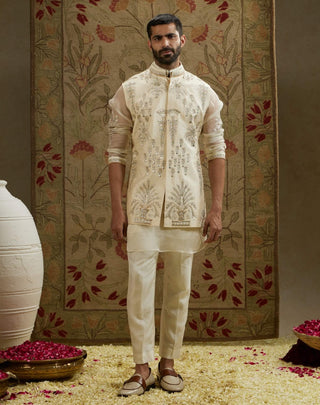 Sva By Sonam And Paras Modi Men Ivory Magnolia Embellished Bundi available on indiaspopup