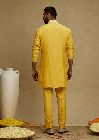Sva By Sonam And Paras Modi Men Yellow Dandelion Threadwork Yoke Kurta And Pants available on indiaspopup