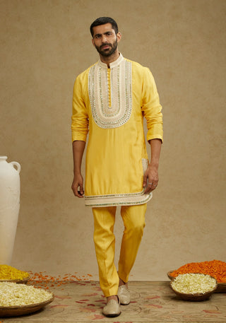 Sva By Sonam And Paras Modi Men Yellow Dandelion Threadwork Yoke Kurta And Pants available on indiaspopup