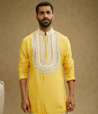 Sva By Sonam And Paras Modi Men Yellow Dandelion Threadwork Yoke Kurta And Pants available on indiaspopup