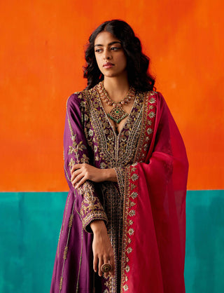 Aman Takyar-Wine Floral Embroidered Kurta Set-INDIASPOPUP.COM