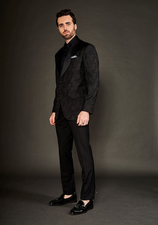 Arjun Kilachand-Black Butterfly Lapel Tuxedo And Trouser-INDIASPOPUP.COM