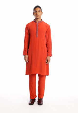 Aisha Rao Men-Neptune Violet Red Kurta And Bundi Set-INDIASPOPUP.COM