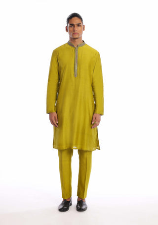 Aisha Rao Men-Mosaic Olive Kurta And Bundi Set-INDIASPOPUP.COM