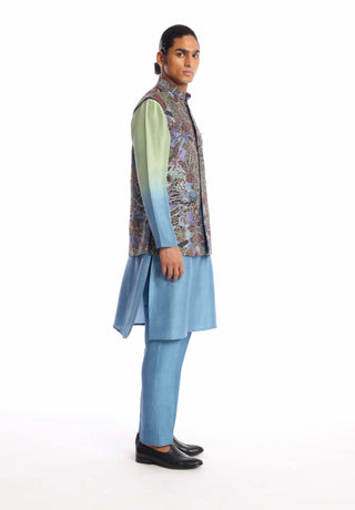 Aisha Rao Men-Motley Carolina Blue Kurta And Bundi Set-INDIASPOPUP.COM