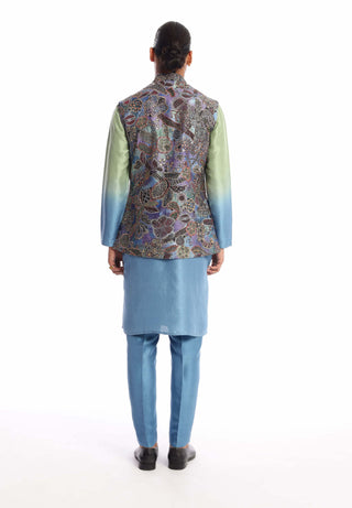 Aisha Rao Men-Motley Carolina Blue Kurta And Bundi Set-INDIASPOPUP.COM