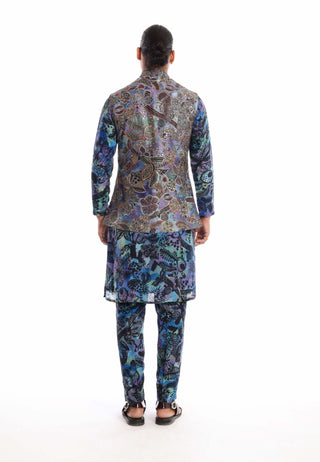 Aisha Rao Men-Kaleido Blue Kurta And Bundi Set-INDIASPOPUP.COM
