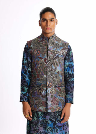 Aisha Rao Men-Kaleido Blue Kurta And Bundi Set-INDIASPOPUP.COM