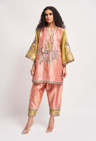 Aisha Rao-Persica Peach Kurta Set-INDIASPOPUP.COM